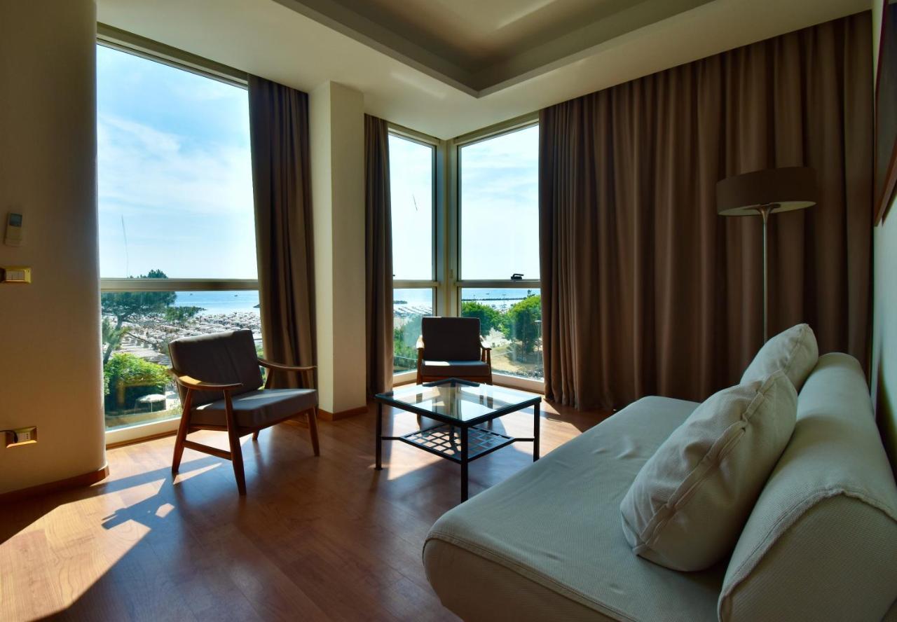 Hotel Astor B&B ميكيلي المظهر الخارجي الصورة