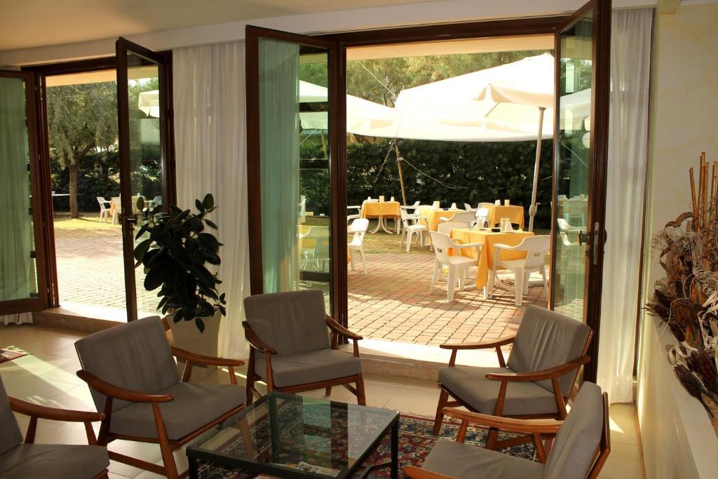 Hotel Astor B&B ميكيلي المظهر الخارجي الصورة